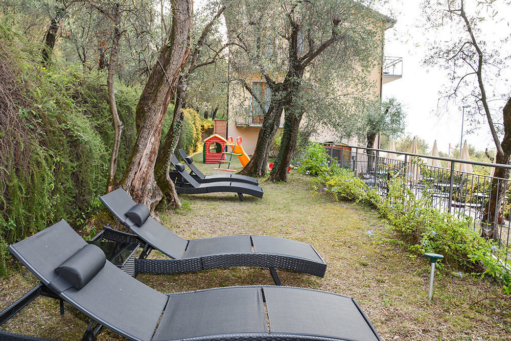 Hotel Locanda Ruscello Garni リモーネ・スル・ガルダ エクステリア 写真